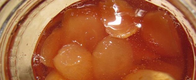 Ako uvariť jablkový džem na zimu.  Jablkový džem - najjednoduchšie a najchutnejšie recepty na zimu doma.  Shvidke varennya s jablkami 